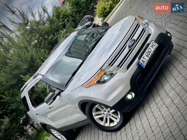 Серый Форд Эксплорер, объемом двигателя 3.5 л и пробегом 219 тыс. км за 15850 $, фото 6 на Automoto.ua