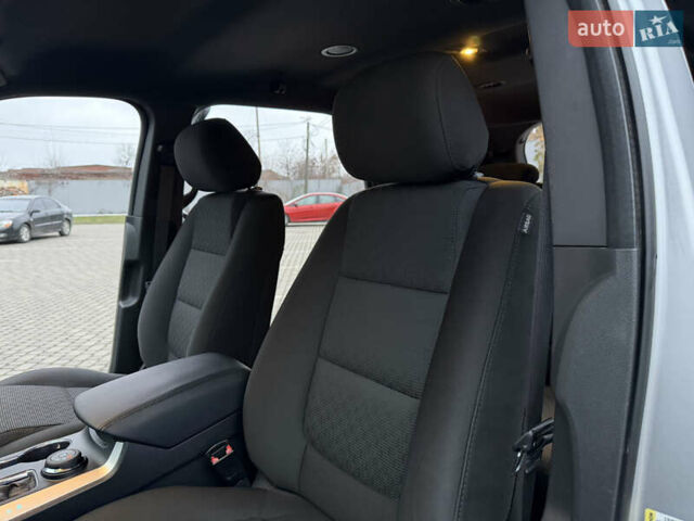 Серый Форд Эксплорер, объемом двигателя 3.5 л и пробегом 200 тыс. км за 12999 $, фото 41 на Automoto.ua