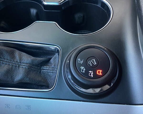 Серый Форд Эксплорер, объемом двигателя 3.5 л и пробегом 210 тыс. км за 18500 $, фото 14 на Automoto.ua