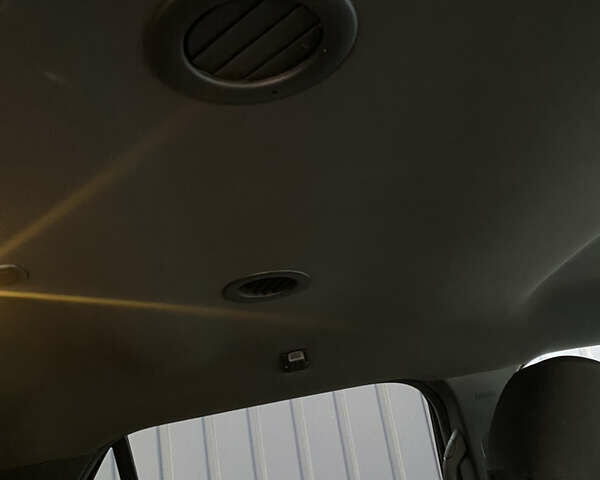 Серый Форд Эксплорер, объемом двигателя 3.5 л и пробегом 210 тыс. км за 18500 $, фото 15 на Automoto.ua