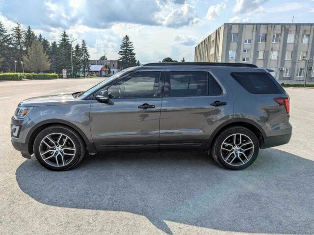 Серый Форд Эксплорер, объемом двигателя 3.5 л и пробегом 184 тыс. км за 18000 $, фото 6 на Automoto.ua