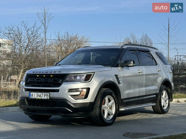 Сірий Форд Експлорер, об'ємом двигуна 2.26 л та пробігом 160 тис. км за 15500 $, фото 17 на Automoto.ua
