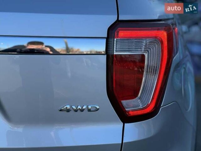 Сірий Форд Експлорер, об'ємом двигуна 3.5 л та пробігом 192 тис. км за 20900 $, фото 13 на Automoto.ua