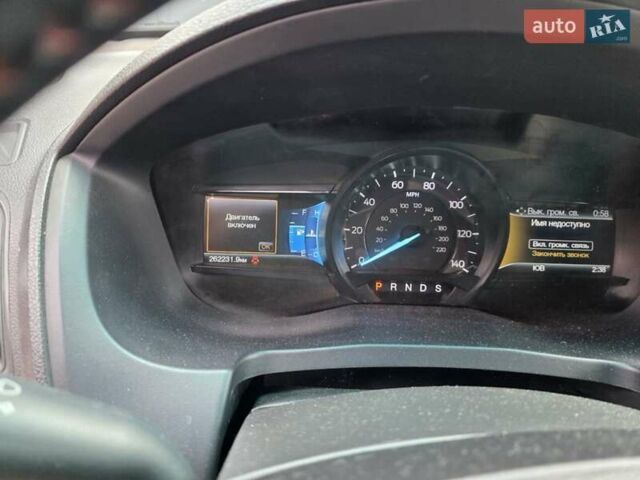 Серый Форд Эксплорер, объемом двигателя 3.5 л и пробегом 263 тыс. км за 16200 $, фото 26 на Automoto.ua