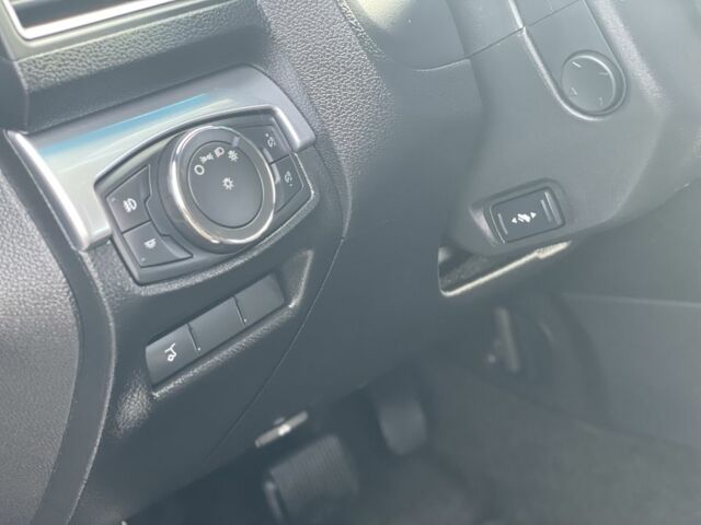 Серый Форд Эксплорер, объемом двигателя 3.5 л и пробегом 178 тыс. км за 19600 $, фото 14 на Automoto.ua