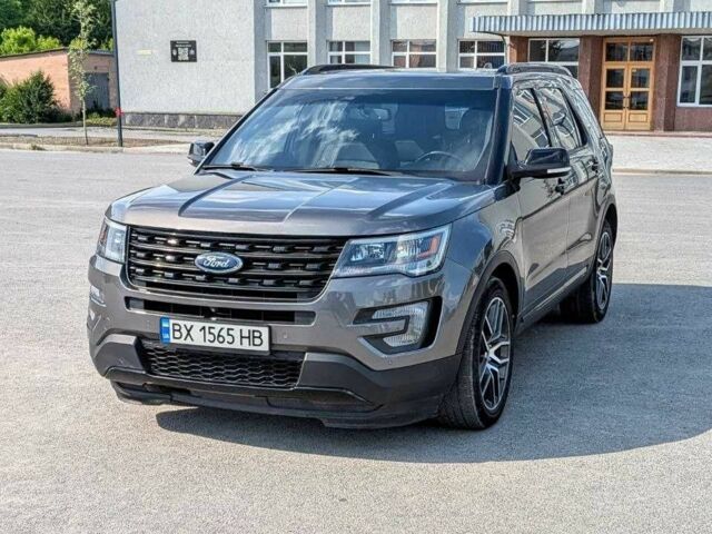 Серый Форд Эксплорер, объемом двигателя 3.5 л и пробегом 184 тыс. км за 18000 $, фото 2 на Automoto.ua