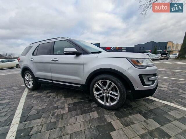 Серый Форд Эксплорер, объемом двигателя 2.26 л и пробегом 235 тыс. км за 14950 $, фото 17 на Automoto.ua