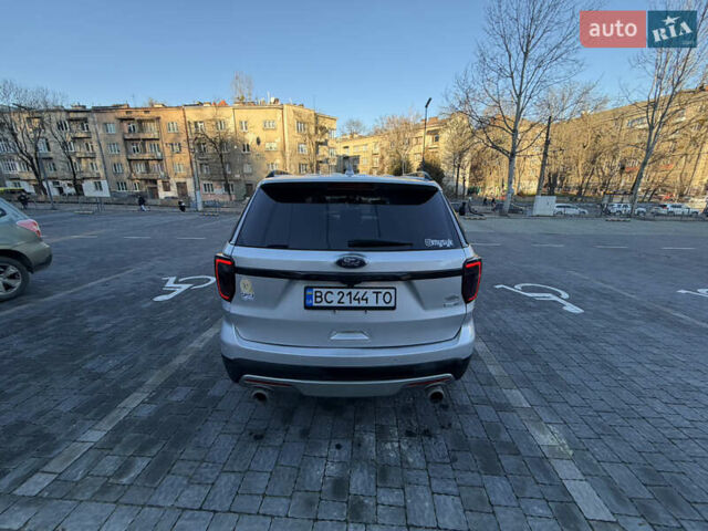 Серый Форд Эксплорер, объемом двигателя 2.26 л и пробегом 180 тыс. км за 18300 $, фото 1 на Automoto.ua