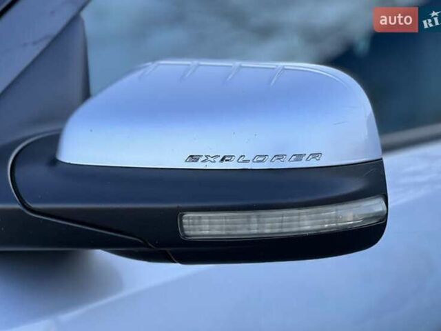 Сірий Форд Експлорер, об'ємом двигуна 3.5 л та пробігом 192 тис. км за 20900 $, фото 22 на Automoto.ua