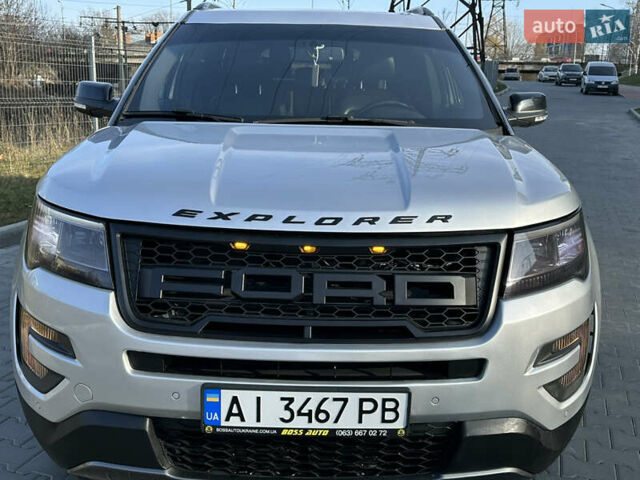 Сірий Форд Експлорер, об'ємом двигуна 2.26 л та пробігом 160 тис. км за 15500 $, фото 16 на Automoto.ua