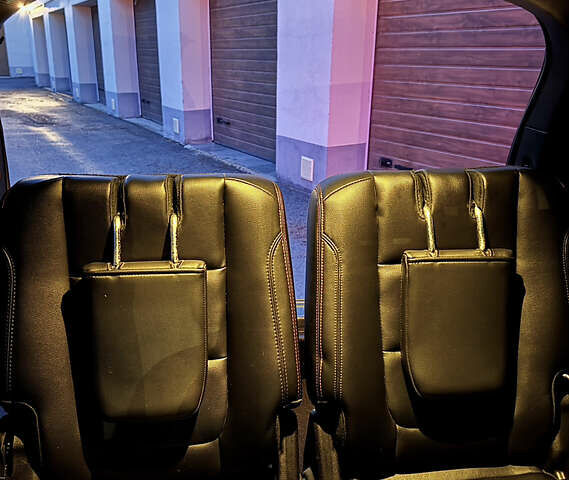 Серый Форд Эксплорер, объемом двигателя 3.5 л и пробегом 180 тыс. км за 17500 $, фото 17 на Automoto.ua