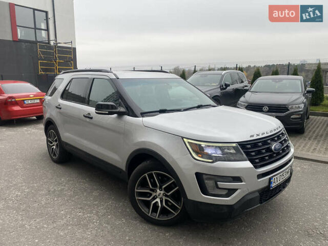 Серый Форд Эксплорер, объемом двигателя 3.5 л и пробегом 176 тыс. км за 18800 $, фото 2 на Automoto.ua