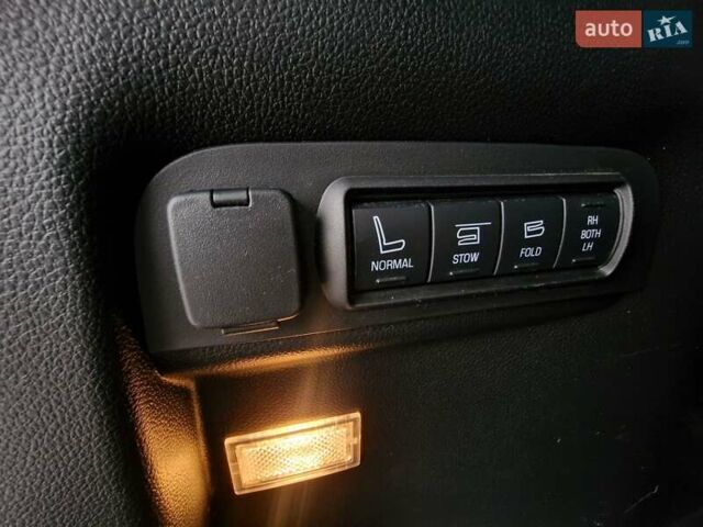 Серый Форд Эксплорер, объемом двигателя 2.26 л и пробегом 235 тыс. км за 14950 $, фото 32 на Automoto.ua