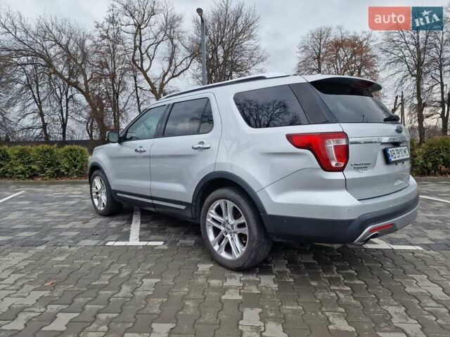 Серый Форд Эксплорер, объемом двигателя 2.26 л и пробегом 235 тыс. км за 14950 $, фото 8 на Automoto.ua