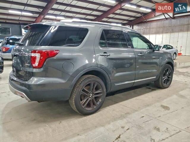 Серый Форд Эксплорер, объемом двигателя 3.5 л и пробегом 156 тыс. км за 3300 $, фото 2 на Automoto.ua