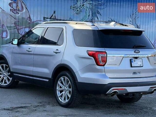 Сірий Форд Експлорер, об'ємом двигуна 3.5 л та пробігом 192 тис. км за 20900 $, фото 3 на Automoto.ua