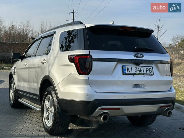 Сірий Форд Експлорер, об'ємом двигуна 2.26 л та пробігом 160 тис. км за 15500 $, фото 12 на Automoto.ua
