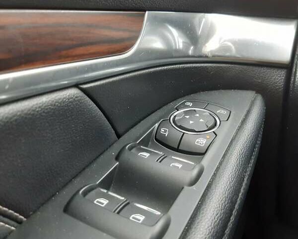 Серый Форд Эксплорер, объемом двигателя 3.5 л и пробегом 165 тыс. км за 20500 $, фото 23 на Automoto.ua