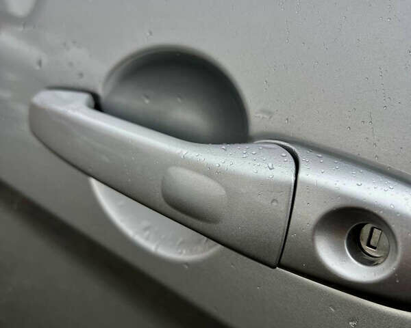 Серый Форд Эксплорер, объемом двигателя 3.5 л и пробегом 149 тыс. км за 18700 $, фото 14 на Automoto.ua