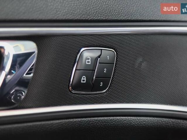 Серый Форд Эксплорер, объемом двигателя 3.5 л и пробегом 163 тыс. км за 23900 $, фото 25 на Automoto.ua