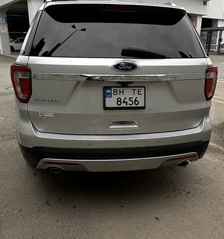 Сірий Форд Експлорер, об'ємом двигуна 3.5 л та пробігом 153 тис. км за 20000 $, фото 7 на Automoto.ua