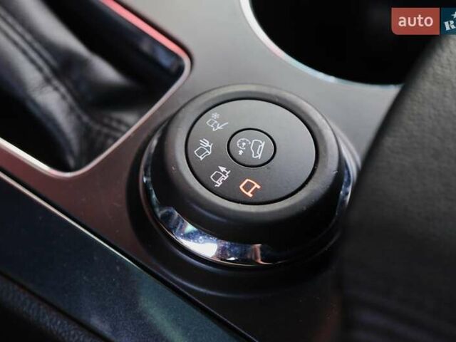 Серый Форд Эксплорер, объемом двигателя 3.5 л и пробегом 163 тыс. км за 23900 $, фото 23 на Automoto.ua