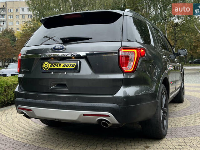 Форд Эксплорер 2017 в Львове на Automoto.ua Серый Форд Эксплорер, объемом двигателя 3.5 л и пробегом 167 тыс. км за 20300 $, фото 6 на Automoto.ua