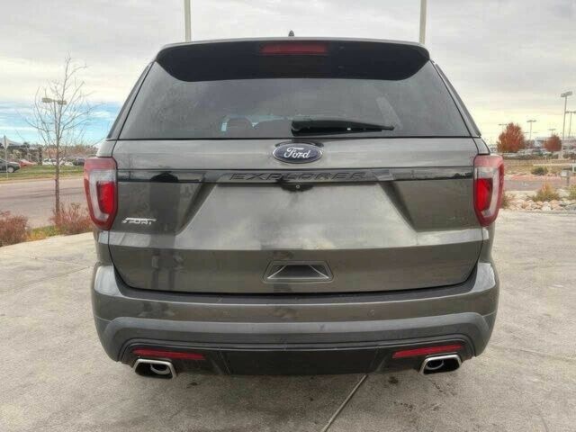 Серый Форд Эксплорер, объемом двигателя 3.5 л и пробегом 64 тыс. км за 11000 $, фото 3 на Automoto.ua