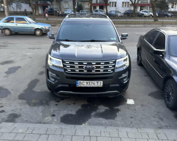 Сірий Форд Експлорер, об'ємом двигуна 2.26 л та пробігом 167 тис. км за 16500 $, фото 20 на Automoto.ua