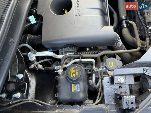 Серый Форд Эксплорер, объемом двигателя 2.26 л и пробегом 68 тыс. км за 18000 $, фото 34 на Automoto.ua