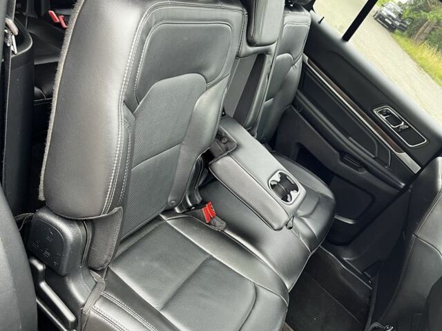 Форд Эксплорер 2017 в Львове на Automoto.ua Серый Форд Эксплорер, объемом двигателя 3.5 л и пробегом 167 тыс. км за 20199 $, фото 20 на Automoto.ua