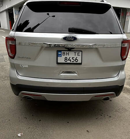 Сірий Форд Експлорер, об'ємом двигуна 3.5 л та пробігом 153 тис. км за 20000 $, фото 9 на Automoto.ua