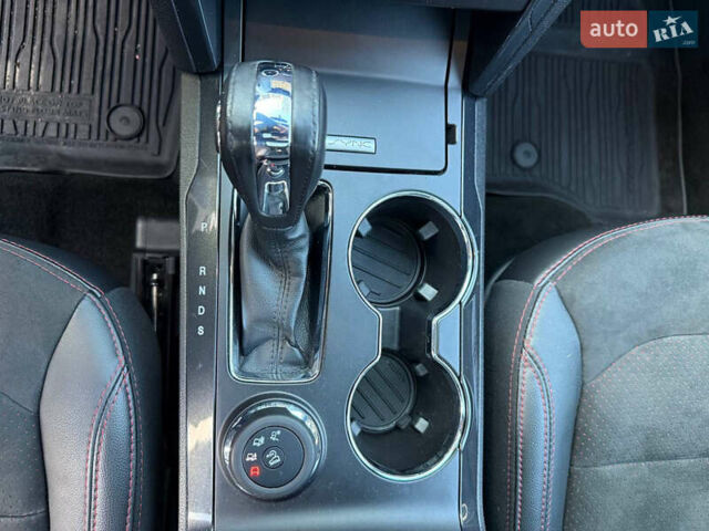 Серый Форд Эксплорер, объемом двигателя 2.26 л и пробегом 68 тыс. км за 18000 $, фото 23 на Automoto.ua