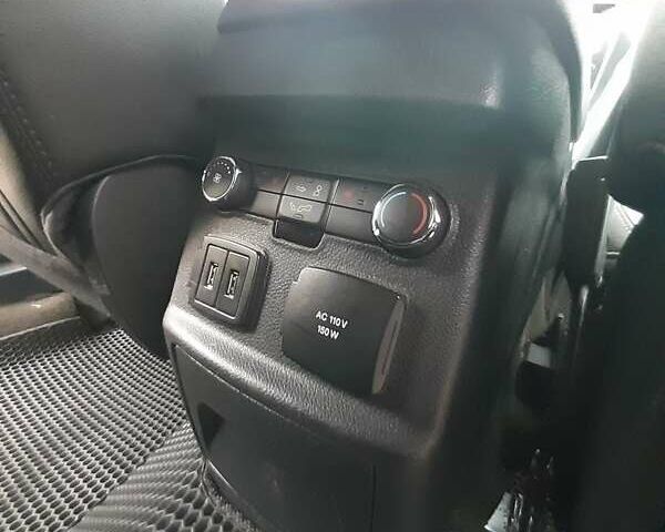 Серый Форд Эксплорер, объемом двигателя 3.5 л и пробегом 165 тыс. км за 20500 $, фото 21 на Automoto.ua