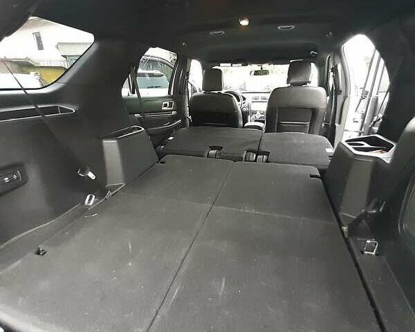 Серый Форд Эксплорер, объемом двигателя 3.5 л и пробегом 165 тыс. км за 20500 $, фото 1 на Automoto.ua