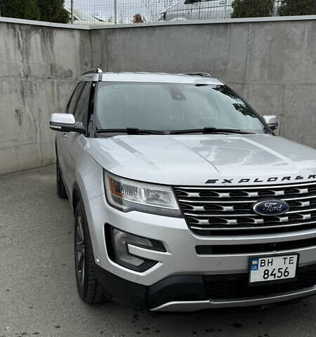 Сірий Форд Експлорер, об'ємом двигуна 3.5 л та пробігом 153 тис. км за 20000 $, фото 16 на Automoto.ua