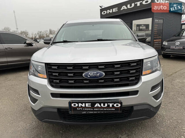 Серый Форд Эксплорер, объемом двигателя 3.73 л и пробегом 272 тыс. км за 17990 $, фото 2 на Automoto.ua