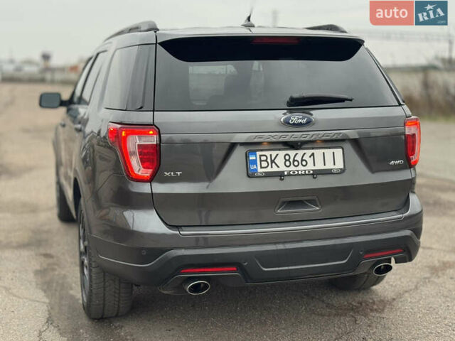 Сірий Форд Експлорер, об'ємом двигуна 3.5 л та пробігом 126 тис. км за 19999 $, фото 12 на Automoto.ua
