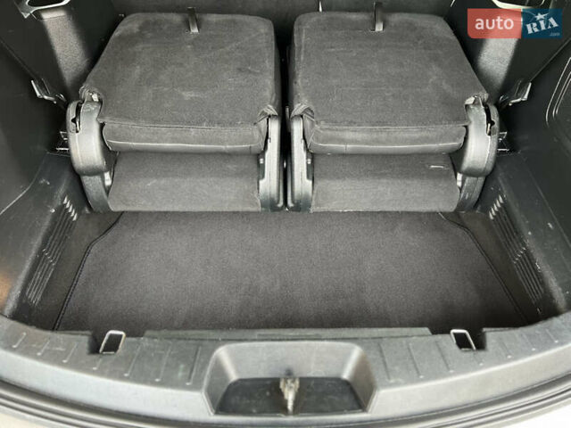 Серый Форд Эксплорер, объемом двигателя 3.5 л и пробегом 150 тыс. км за 18500 $, фото 10 на Automoto.ua