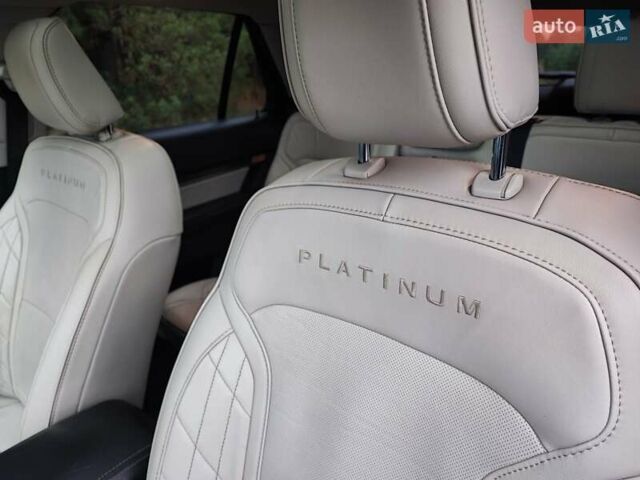 Серый Форд Эксплорер, объемом двигателя 3.5 л и пробегом 159 тыс. км за 22800 $, фото 13 на Automoto.ua