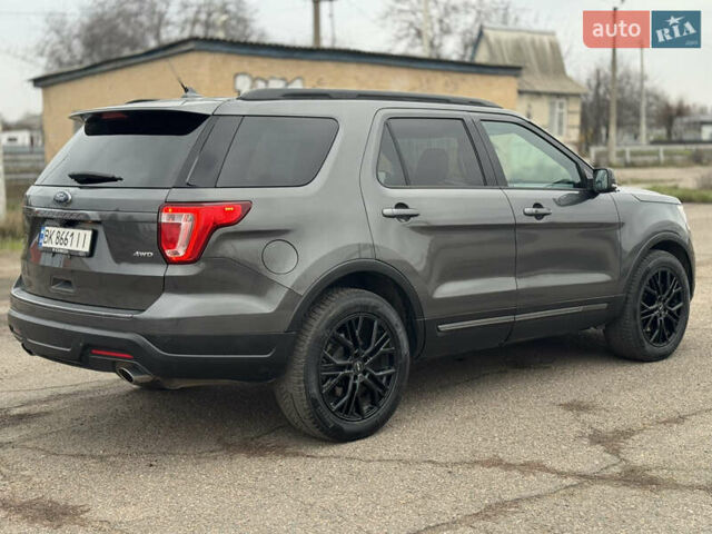 Сірий Форд Експлорер, об'ємом двигуна 3.5 л та пробігом 126 тис. км за 19999 $, фото 17 на Automoto.ua