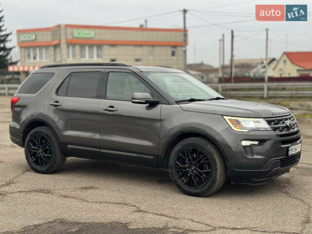 Сірий Форд Експлорер, об'ємом двигуна 3.5 л та пробігом 126 тис. км за 19999 $, фото 22 на Automoto.ua