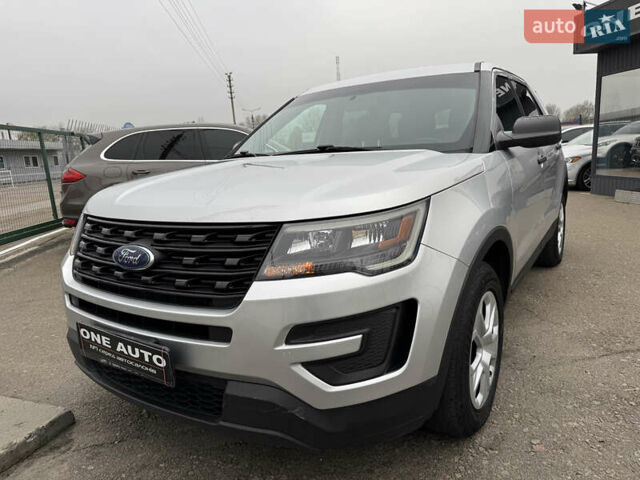 Серый Форд Эксплорер, объемом двигателя 3.73 л и пробегом 272 тыс. км за 17990 $, фото 1 на Automoto.ua