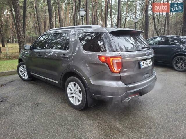 Сірий Форд Експлорер, об'ємом двигуна 3.5 л та пробігом 77 тис. км за 23000 $, фото 3 на Automoto.ua