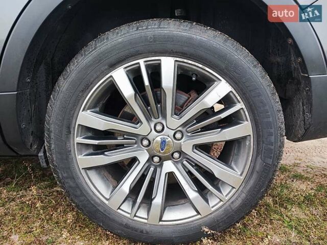 Серый Форд Эксплорер, объемом двигателя 3.5 л и пробегом 159 тыс. км за 22800 $, фото 9 на Automoto.ua