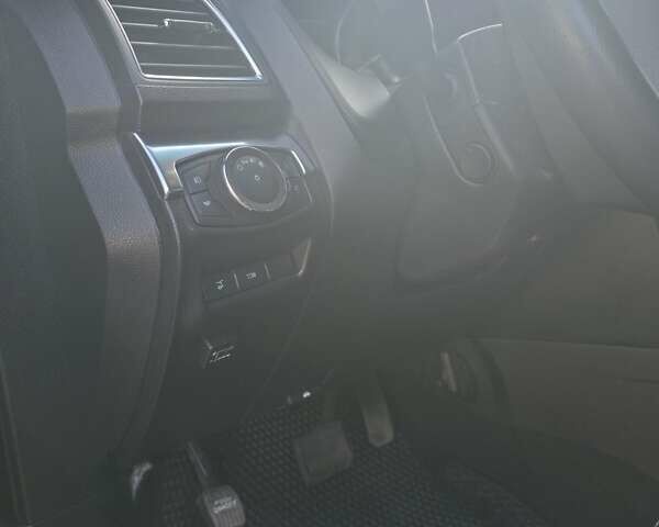 Серый Форд Эксплорер, объемом двигателя 3.5 л и пробегом 99 тыс. км за 24600 $, фото 27 на Automoto.ua