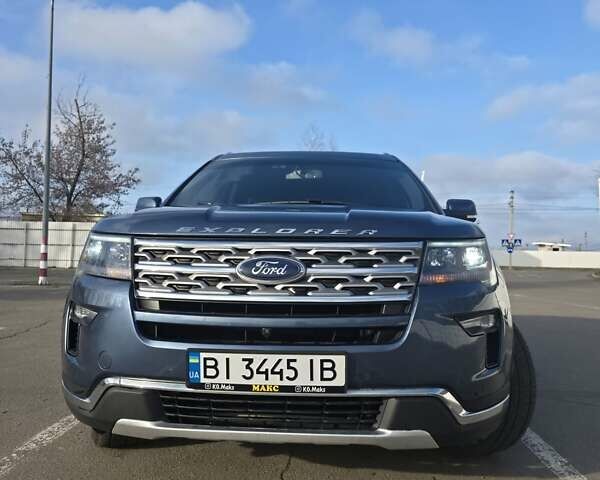 Серый Форд Эксплорер, объемом двигателя 3.5 л и пробегом 99 тыс. км за 24600 $, фото 11 на Automoto.ua