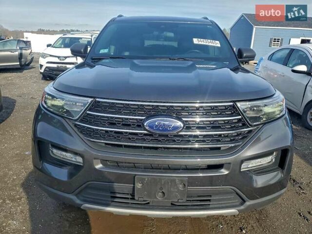Серый Форд Эксплорер, объемом двигателя 2.26 л и пробегом 144 тыс. км за 6900 $, фото 4 на Automoto.ua