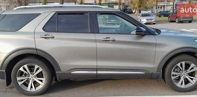 Серый Форд Эксплорер, объемом двигателя 3 л и пробегом 81 тыс. км за 37900 $, фото 8 на Automoto.ua