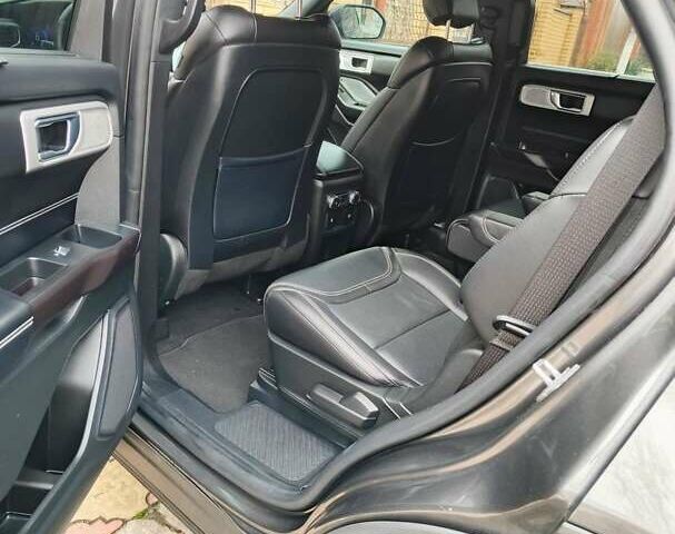 Сірий Форд Експлорер, об'ємом двигуна 2.96 л та пробігом 135 тис. км за 28200 $, фото 5 на Automoto.ua